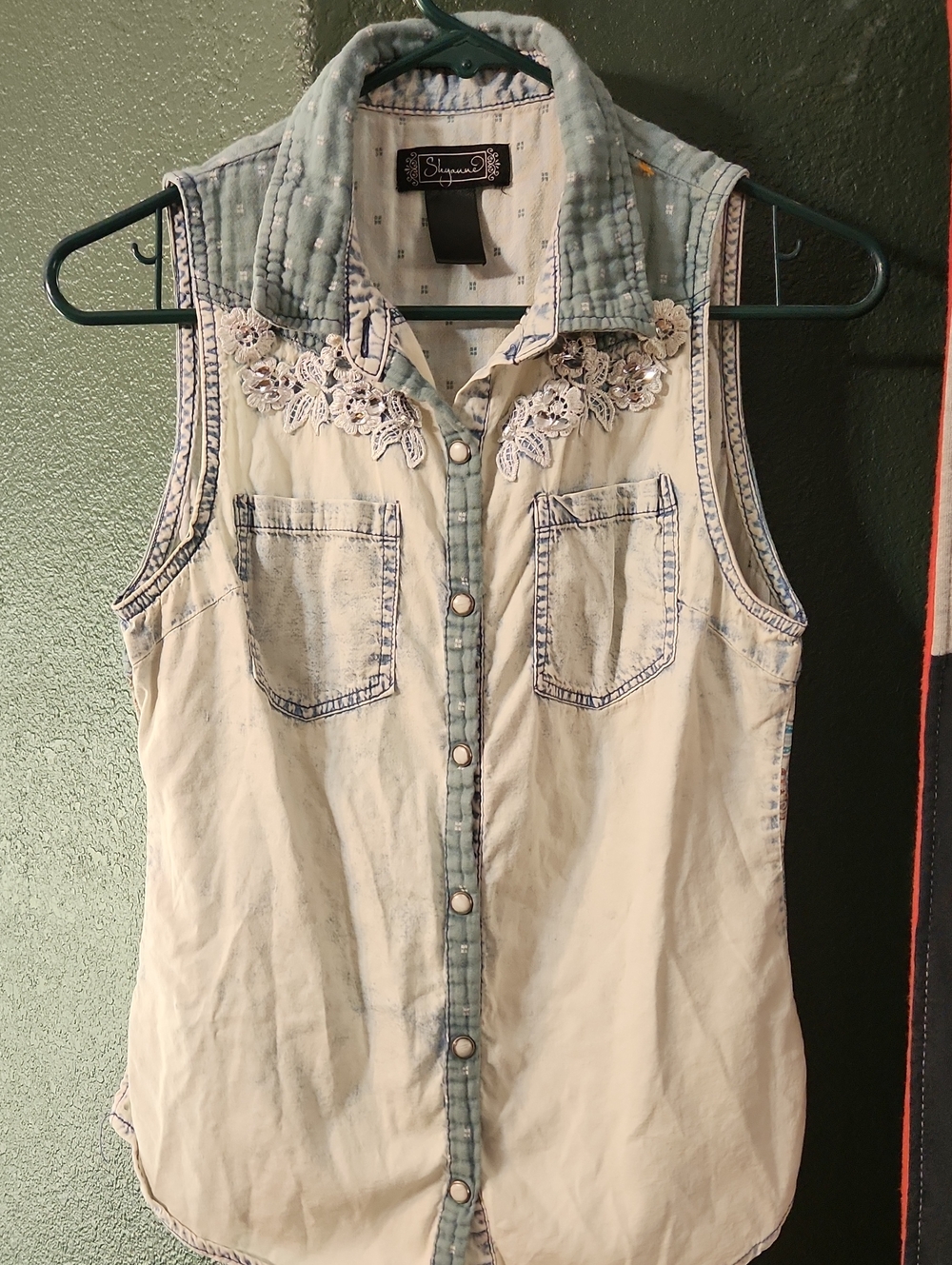 Shyanne Denim Button-Down Sleeveless Top with Light Blue Trim and Lace